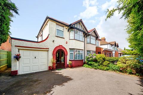 19 Farnham Road, Slough, SL1 3TJ
