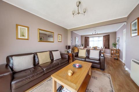19 Farnham Road, Slough, SL1 3TJ