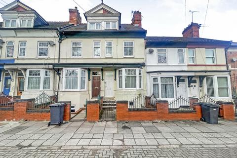 4 bedroom terraced house for sale, St Saviours Road, Spinney Hills, Leicester