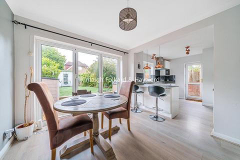 5 Reynard Close, Bromley, BR1 2AB
