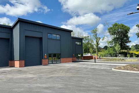 Industrial unit to rent, East Horton Business Park, Knowle Lane, Fair Oak, Eastleigh, SO50 7DZ