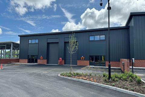 Industrial unit to rent, East Horton Business Park, Knowle Lane, Fair Oak, Eastleigh, SO50 7DZ