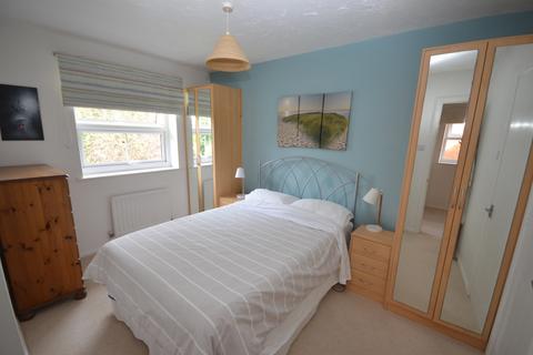 3 bedroom detached house for sale, Westbury Gardens, Farnham, Surrey, GU9