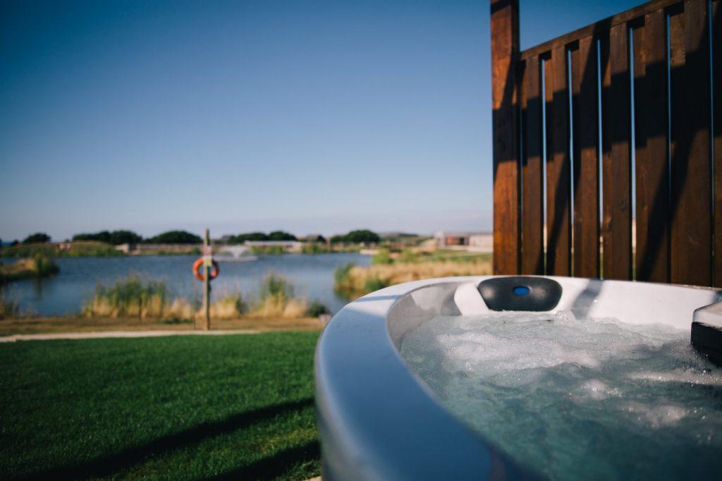 Gam Lakeside Lucy 4