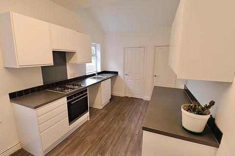 3 bedroom terraced house to rent, Edinburgh Road, Northampton, NN2