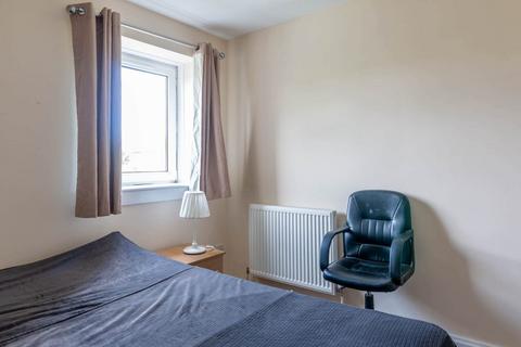 4 bedroom flat share to rent, 1467L – West Pilton Grove, Edinburgh, EH4 4EP
