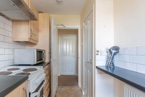 undefined, 1467L West Pilton Grove, Edinburgh, EH4 4EP