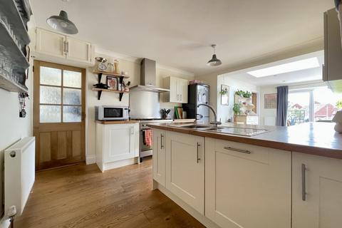 70 Wrefords Lane, Exeter, EX4 5BS