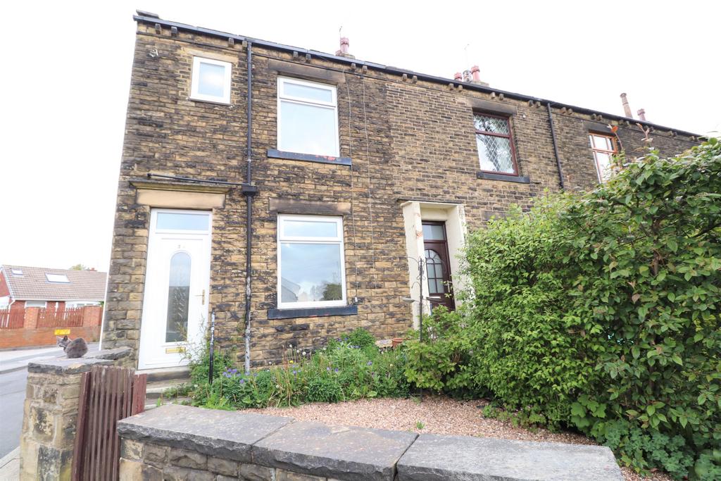 Windmill Hill, Pudsey, West... 2 bed house to rent £775 pcm (£179 pw)