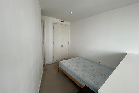 Studio to rent, ROTUNDA STUDIO