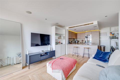 2 bedroom flat for sale, Doulton House, Chelsea Creek, London