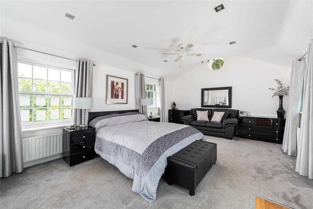 Principal Bedroom