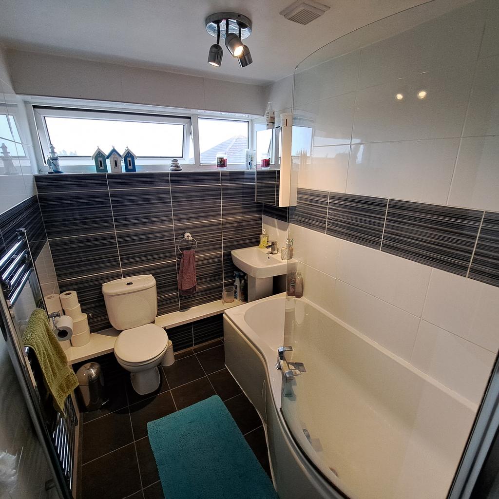 Modern Bathroom with Shower