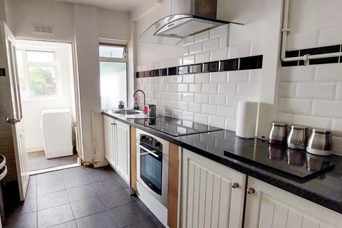 3 bedroom terraced house for sale - Deansway, Widnes, Cheshire, WA8 8QN