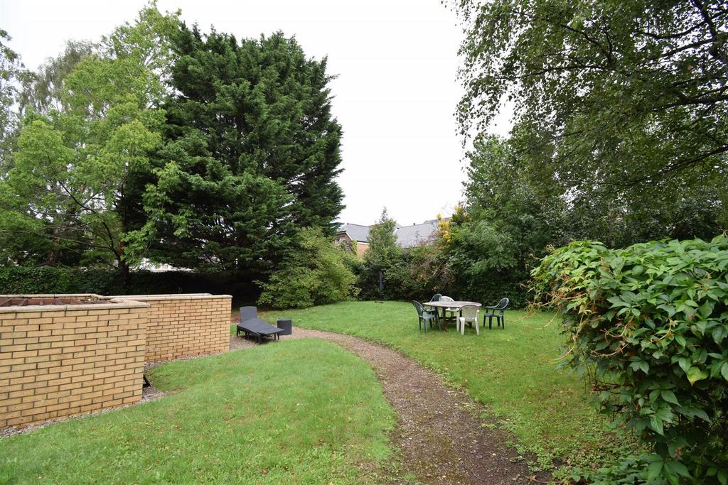 Communal garden