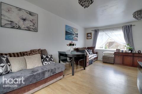 3 Beauchamp Close, Swindon, SN25 3DT