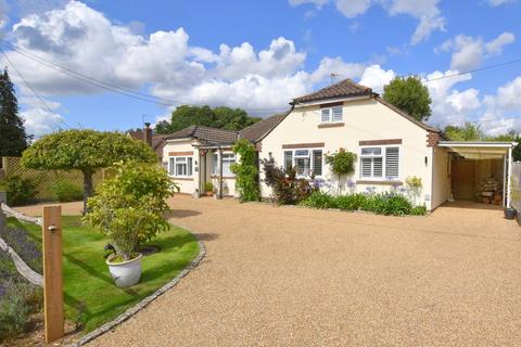 3 bedroom bungalow for sale, Green Lane, Ockham, GU23