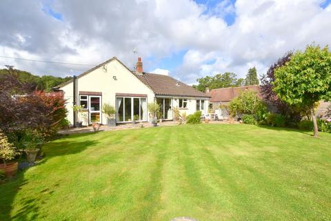 3 bedroom bungalow for sale, Green Lane, Ockham, GU23