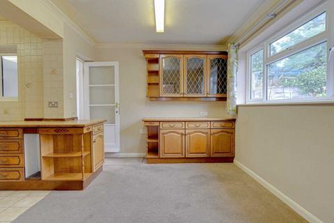 23 Hilltop Road, Caversham, Reading, RG4 7HR