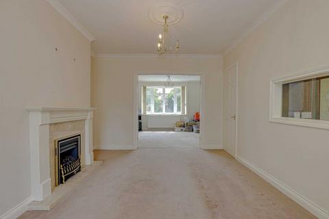 23 Hilltop Road, Caversham, Reading, RG4 7HR