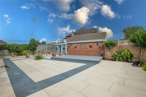 11 Kingsteignton, Shoeburyness, Southend-on-sea, SS3 8AY