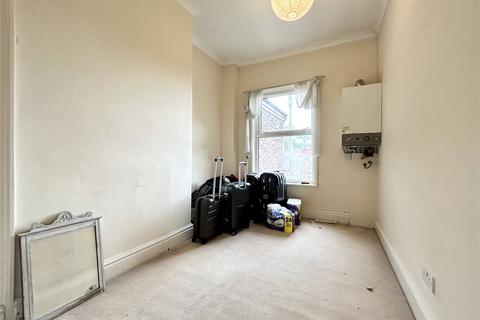 3 Sutherland Street, Ashton-under-lyne, OL6 6RR