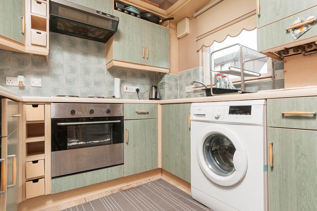 1752L Ruthven Place, Edinburgh... 2 bed semidetached house to rent