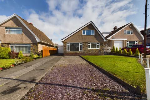 3 bedroom detached house to rent, Linden Close, Bryncoch, Neath, SA10