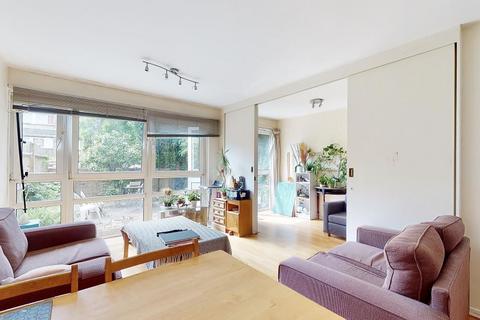 7 Lampeter Square, London, W6 8PS