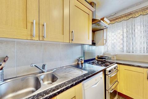 7 Lampeter Square, London, W6 8PS