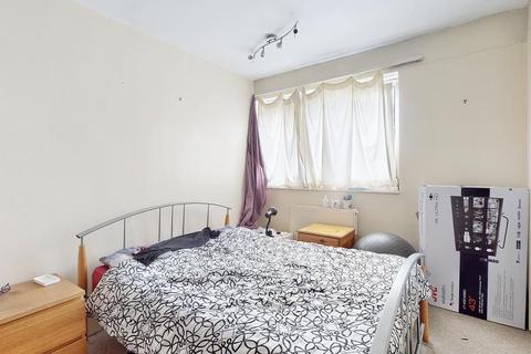 7 Lampeter Square, London, W6 8PS