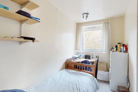 7 Lampeter Square, London, W6 8PS