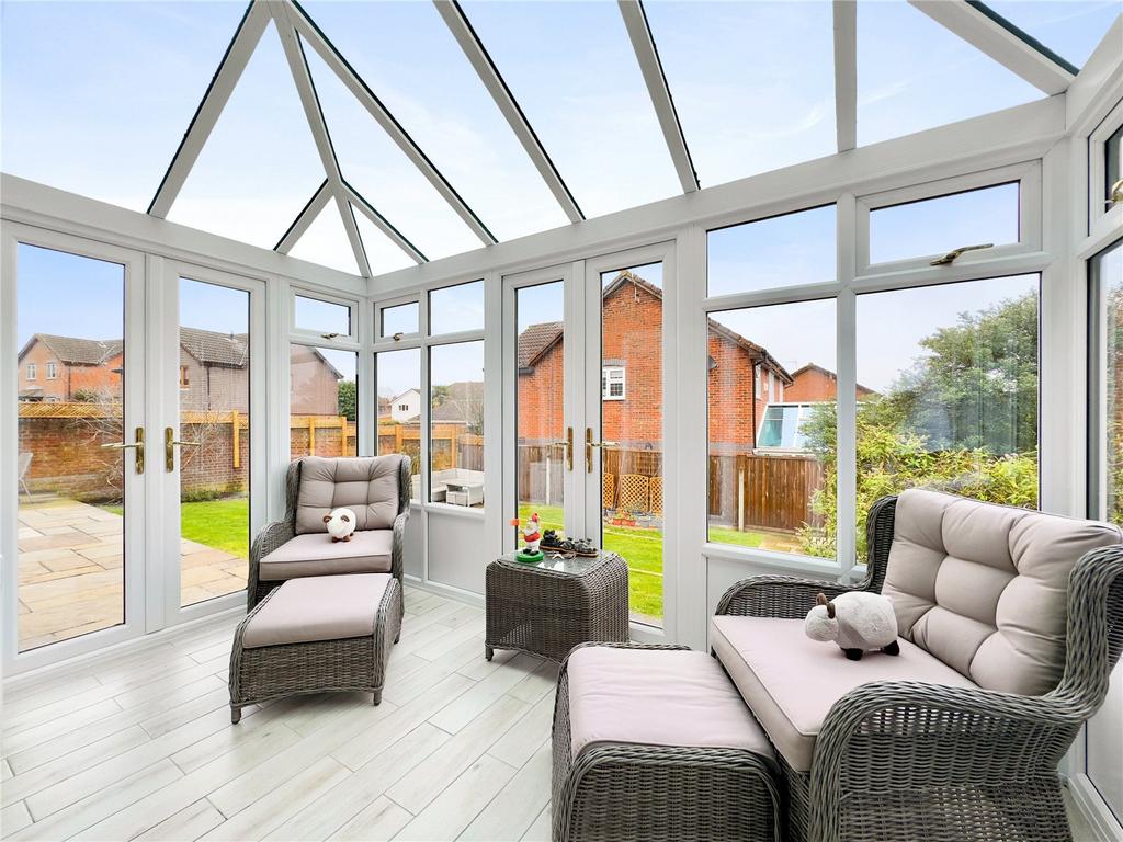 Selah Drive, Swanley, Kent, BR8 4 bed detached house for sale £725,000