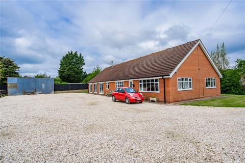 4 bedroom bungalow for sale, Great Coates Road, Healing, Grimsby, DN41