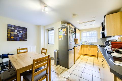 76 Wetherby Way, Stratford-upon-avon, CV37 9LU