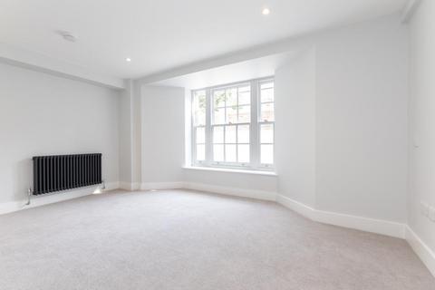 2 bedroom apartment for sale, St Mary Abbots Court, Kensington, W14