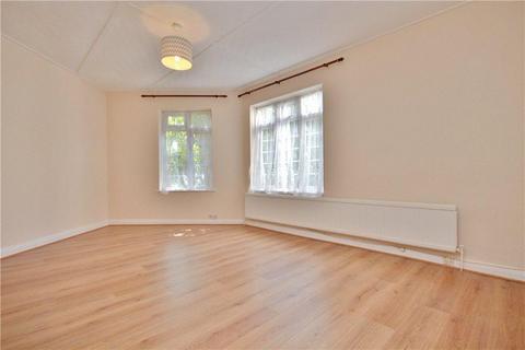 2 bedroom apartment to rent, Staines-Upon-Thames,  Surrey,  TW18