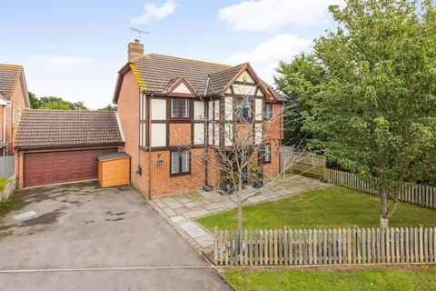 16 Ladyfields, Herne Bay, CT6 7BF