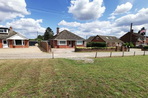 40 Norwich Road, Ditchingham, Bungay, NR35 2JL