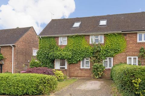 27 Fryern Close, Storrington, Pulborough, RH20 4PJ