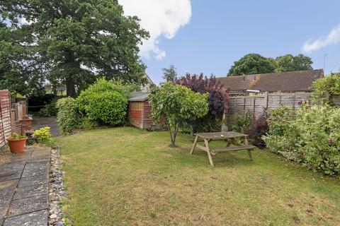 27 Fryern Close, Storrington, Pulborough, RH20 4PJ