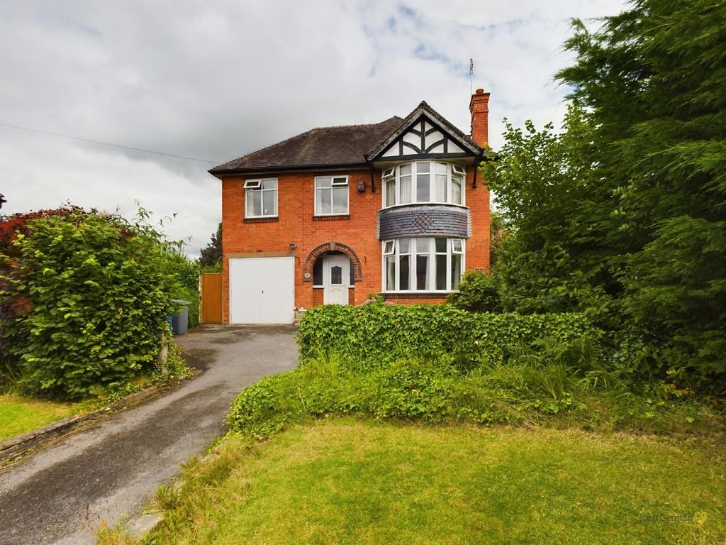 Highwood Road, Uttoxeter 4 bed detached house for sale £450,000