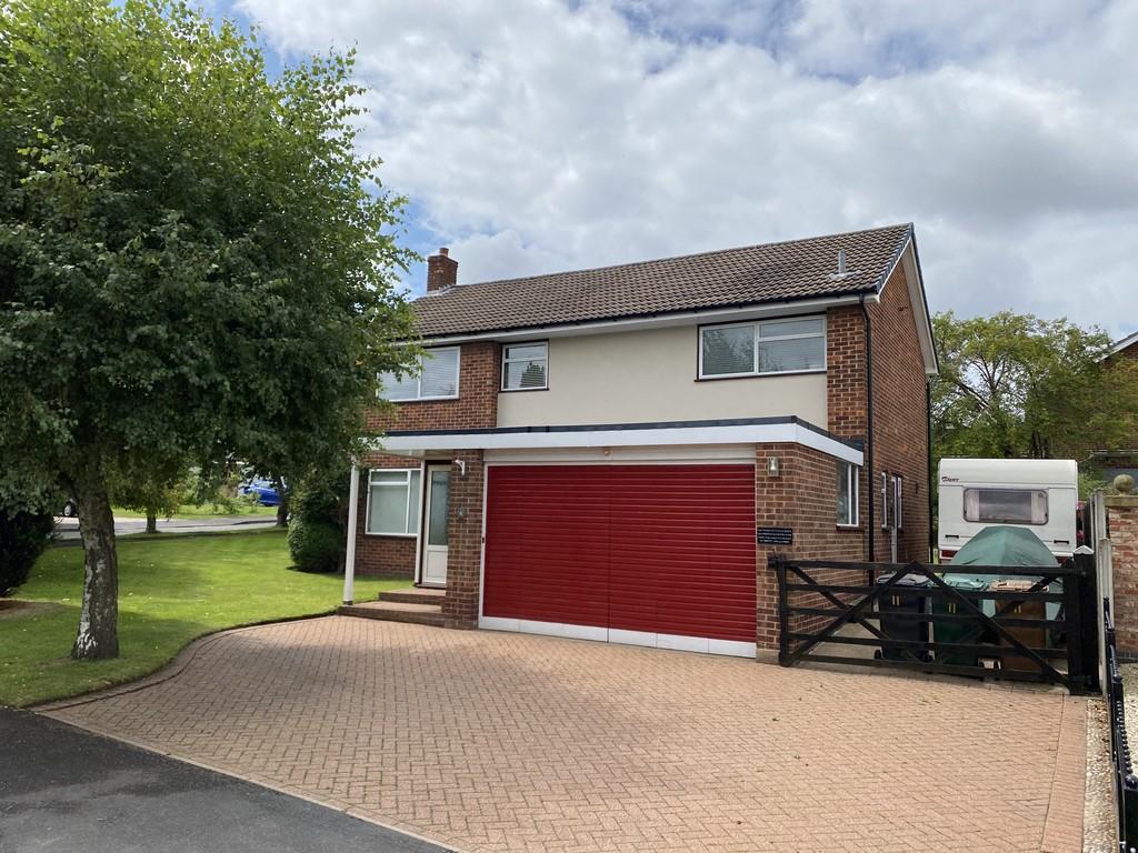 Blacksmiths Lane, Newton Solney 4 bed detached house for sale £400,000