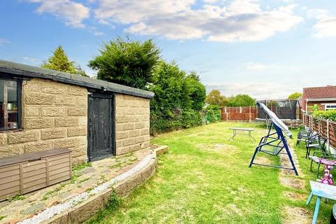 2 bedroom semi-detached house for sale, Belvedere Avenue, Ilford IG5