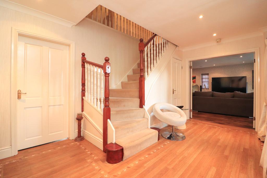 Chapel Drive, Mile Oak 6 bed detached house for sale £795,000