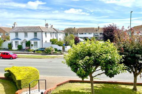 1 bedroom flat for sale, Sea Lane, Rustington