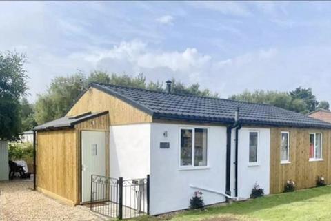 3 bedroom detached bungalow for sale, MAIN ROAD, HUMBERSTONE FITTIES