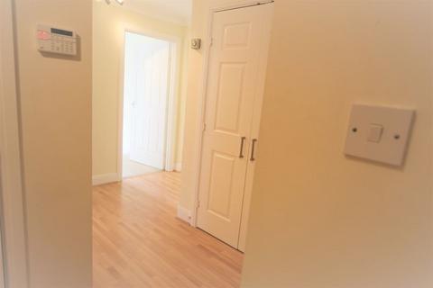Flat 1, Winchester House Phoenix Close, Epsom, KT19 7DX