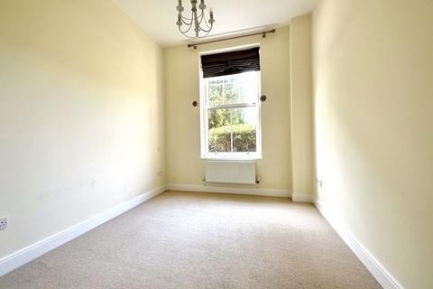 Flat 1, Winchester House Phoenix Close, Epsom, KT19 7DX