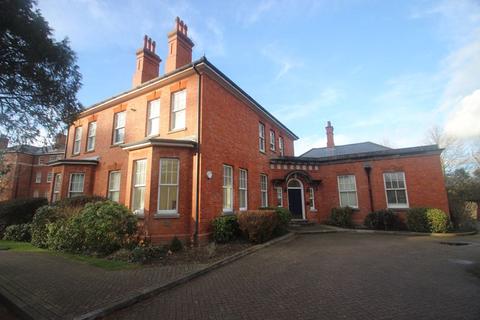Flat 1, Winchester House Phoenix Close, Epsom, KT19 7DX